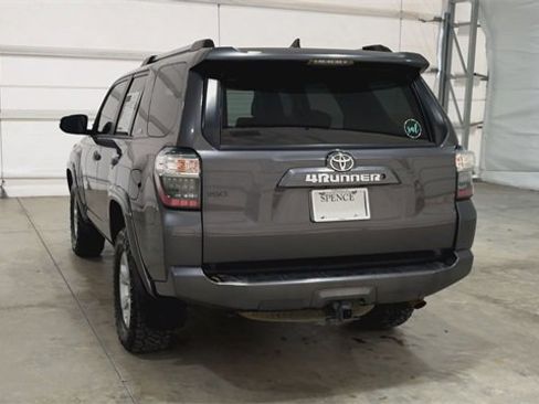 Used 2019 Toyota 4Runner SR5 image 7