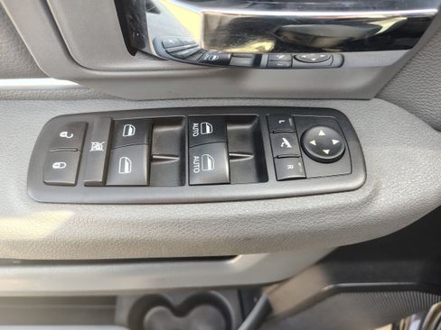 Used 2018 RAM 1500 Big Horn AWD/4WD image 19