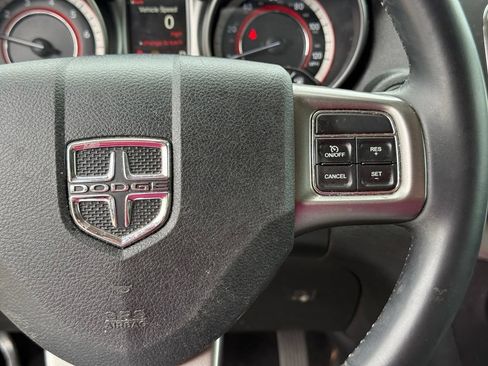 Used 2019 Dodge Journey Crossroad w/ Mopar All Weather Group FWD image 16