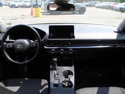 Used 2022 Honda Civic EX image 13