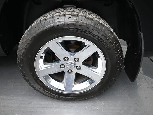 Used 2018 RAM 1500 Express w/ Express Value Package image 19