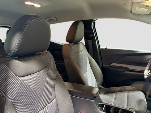 New 2027 Chevrolet Bolt LT FWD image 29