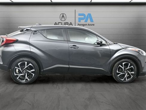 Used 2019 Toyota C-HR XLE image 25