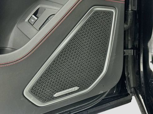 Used 2024 Lamborghini Urus S AWD/4WD image 19