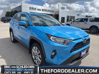 Used 2021 Toyota RAV4 XLE Premium image 1