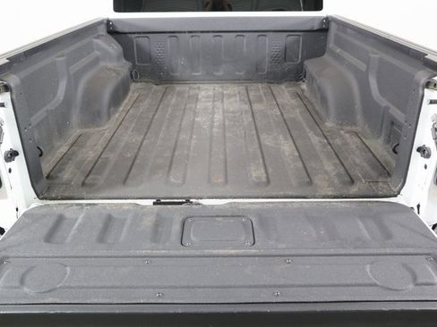 Used 2023 Jeep Gladiator Overland image 7