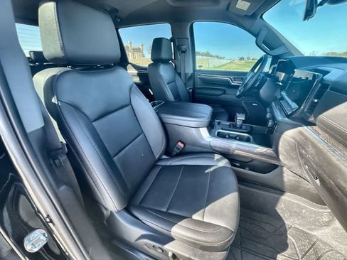 Used 2024 Chevrolet Silverado 1500 LTZ w/ Technology Package image 27