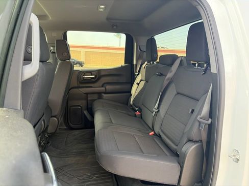 Used 2025 Chevrolet Silverado 1500 Custom w/ Turbomax Blackout Package RWD image 17