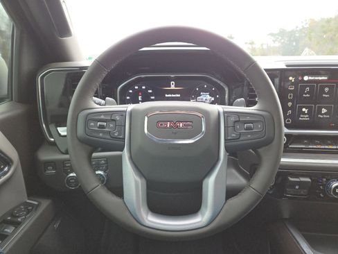 New 2026 GMC Sierra 1500 SLT w/ SLT Premium Plus Package image 30