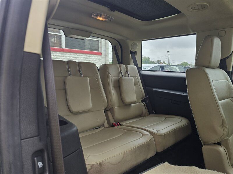 Used 2018 Ford Flex Limited w/ Equipment Group 303A AWD/4WD image 21