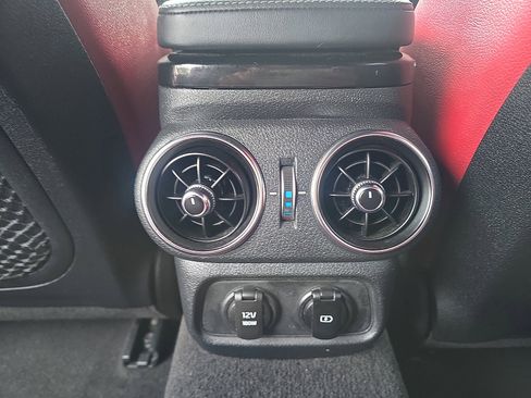 Used 2020 Kia Stinger GT-Line w/ Sun & Sound Package image 25