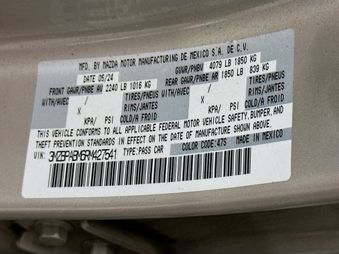 Used 2024 MAZDA MAZDA3 s FWD image 12
