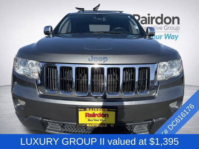 Used 2013 Jeep Grand Cherokee Limited w/ Luxury Group II AWD/4WD image 2