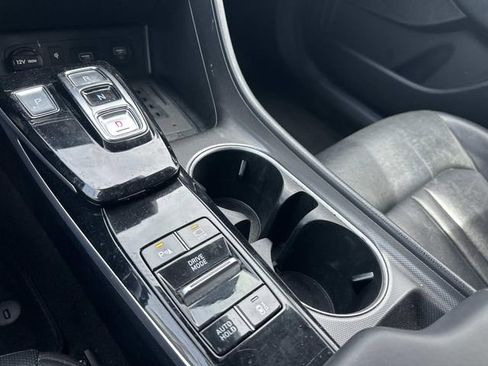 Used 2022 Hyundai Sonata Limited image 29