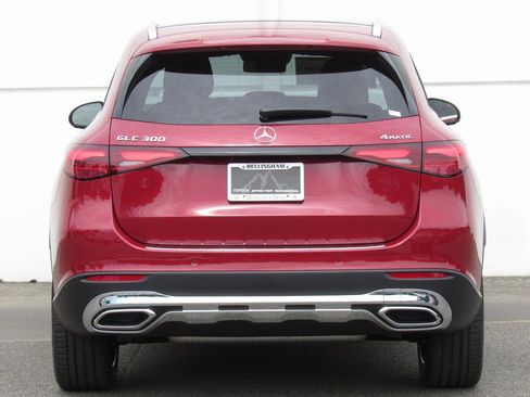 New 2025 Mercedes-Benz GLC 300 4MATIC image 7