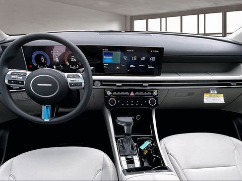 New 2026 Hyundai Tucson SEL image 5