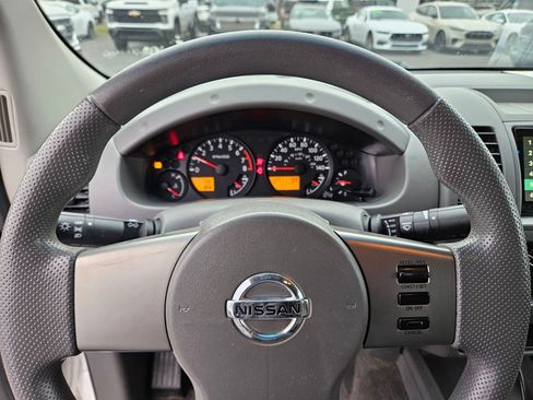 Used 2006 Nissan Frontier SE w/ (P01) Power Pkg image 22