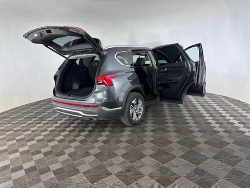 Used 2022 Hyundai Santa Fe SEL w/ Convenience + Premium Package FWD image 17