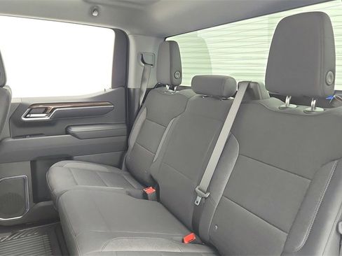 Certified 2025 Chevrolet Silverado 1500 LT image 28