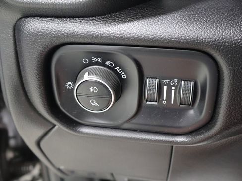 Certified 2024 RAM 2500 Laramie AWD/4WD image 35