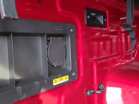 Used 2025 Ford Ranger XLT w/ Equipment Group 301A High image 28