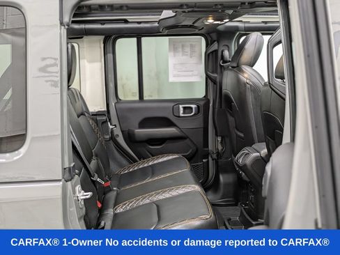 Used 2023 Jeep Wrangler Unlimited Sahara AWD/4WD image 31