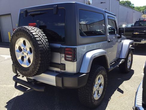 Used 2014 Jeep Wrangler Sahara w/ Dual Top Group AWD/4WD image 5