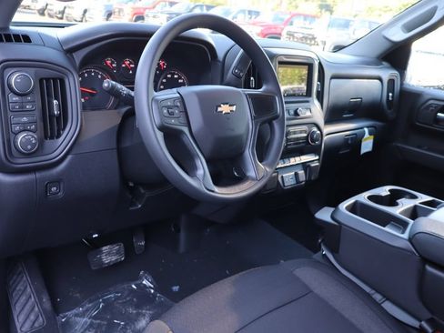 New 2026 Chevrolet Silverado 1500 Custom AWD/4WD image 6