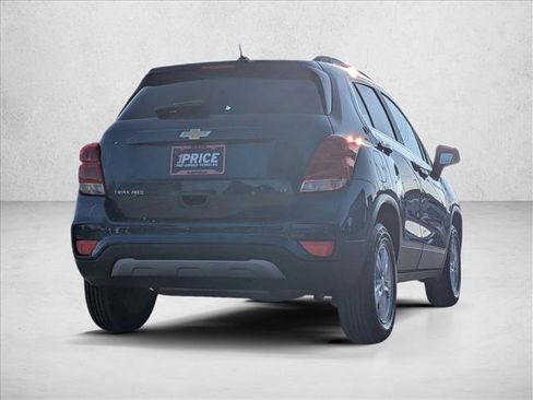 Used 2020 Chevrolet Trax LT w/ Driver Confidence Package image 5