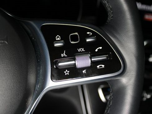 Used 2023 Mercedes-Benz GLC 300 GLC 300 Coupe image 20