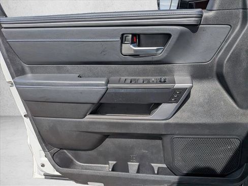 Used 2023 Toyota Sequoia Platinum AWD/4WD image 11