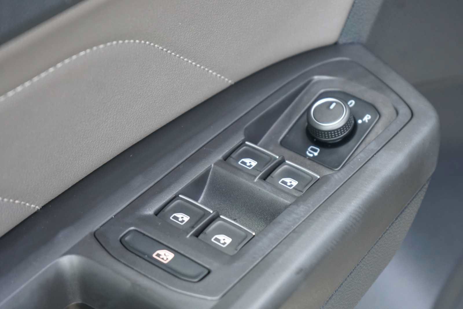 Used 2022 Volkswagen Atlas SEL Premium AWD/4WD image 15