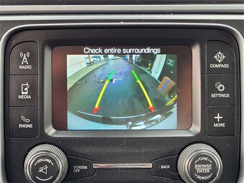 Used 2019 RAM 1500 Classic SLT image 12