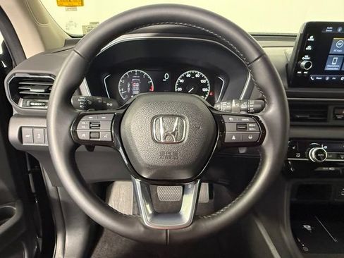 Used 2024 Honda Pilot EX-L image 17