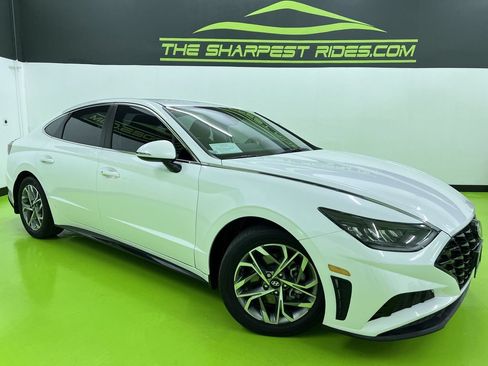 Used 2022 Hyundai Sonata SEL FWD image 1