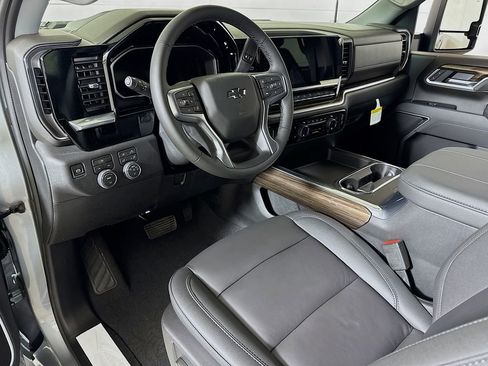 New 2026 Chevrolet Silverado 3500 LT w/ Trail Boss Package AWD/4WD image 5