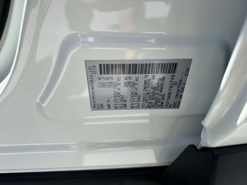 Used 2024 Nissan Rogue S AWD/4WD image 60
