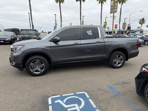Used 2023 Honda Ridgeline RTL image 6