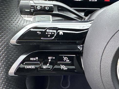 Certified 2025 Mercedes-Benz GLC 300 4MATIC image 26