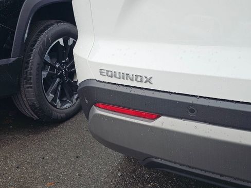 New 2026 Chevrolet Equinox LT w/ LPO, Floor Liner Package image 30