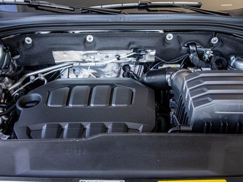 New 2026 Volkswagen Atlas SEL Premium R-Line AWD/4WD image 24