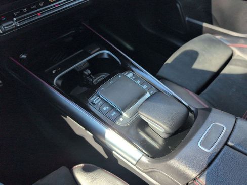 Used 2023 Mercedes-Benz GLA 250 image 13