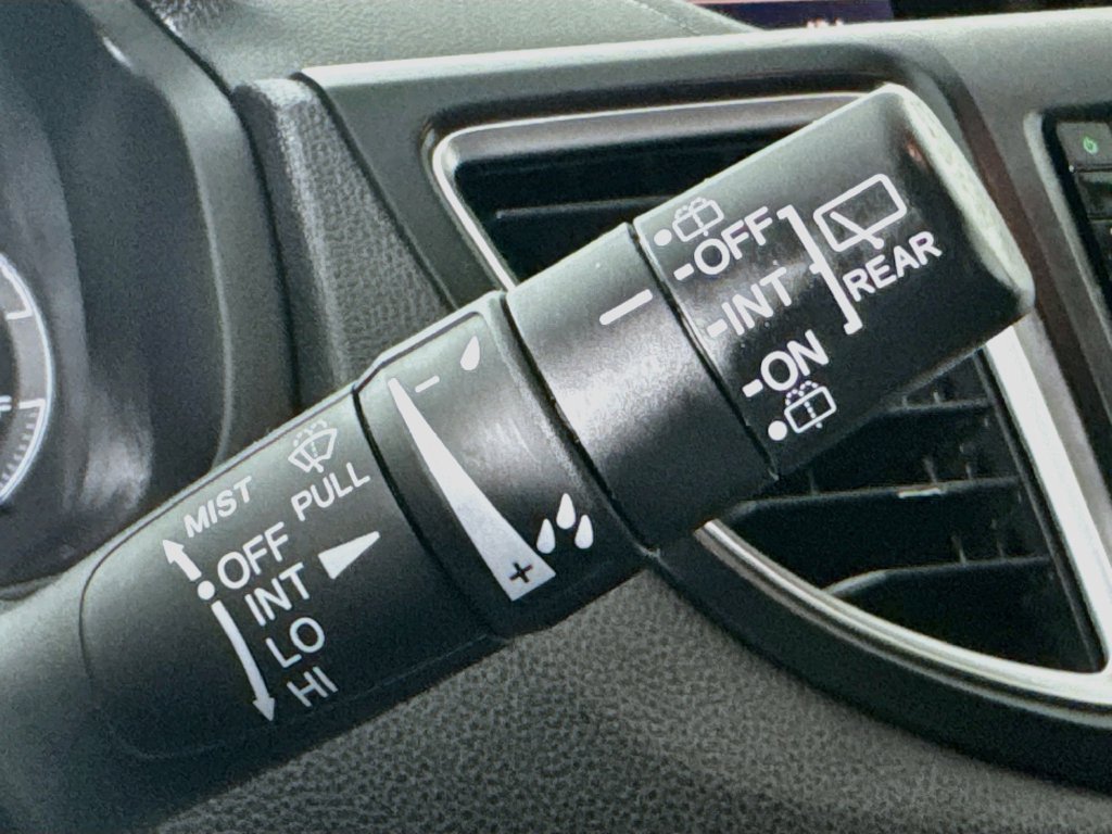 Used 2015 Honda CR-V EX image 14