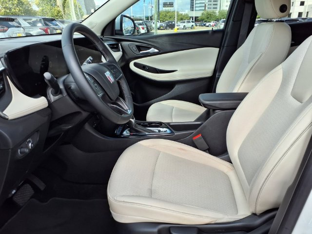 Used 2024 Buick Encore GX Preferred FWD image 4