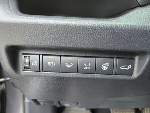 Used 2020 Toyota RAV4 TRD Off-Road AWD/4WD image 20