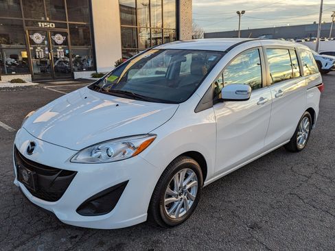 Used 2014 MAZDA MAZDA5 Sport image 2