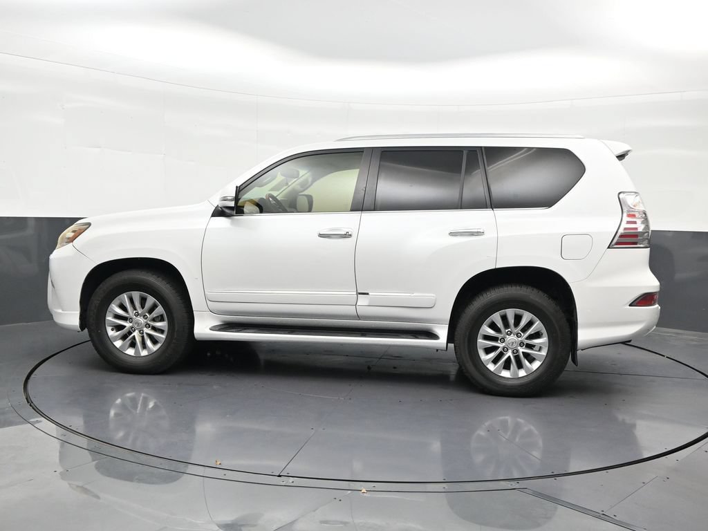 Used 2015 Lexus GX 460 w/ Premium Package AWD/4WD image 2