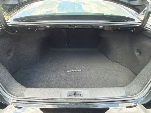 Certified 2025 Nissan Sentra S FWD image 16