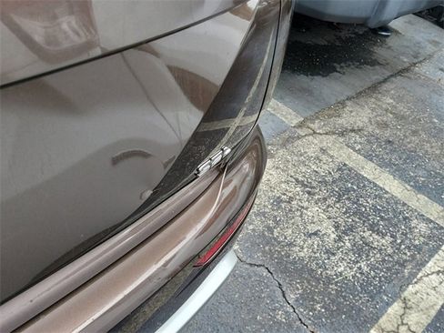 Used 2022 Mitsubishi Outlander SEL image 6