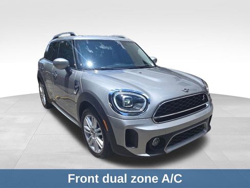 Used 2024 MINI Cooper Countryman S w/ Premium Package FWD image 3